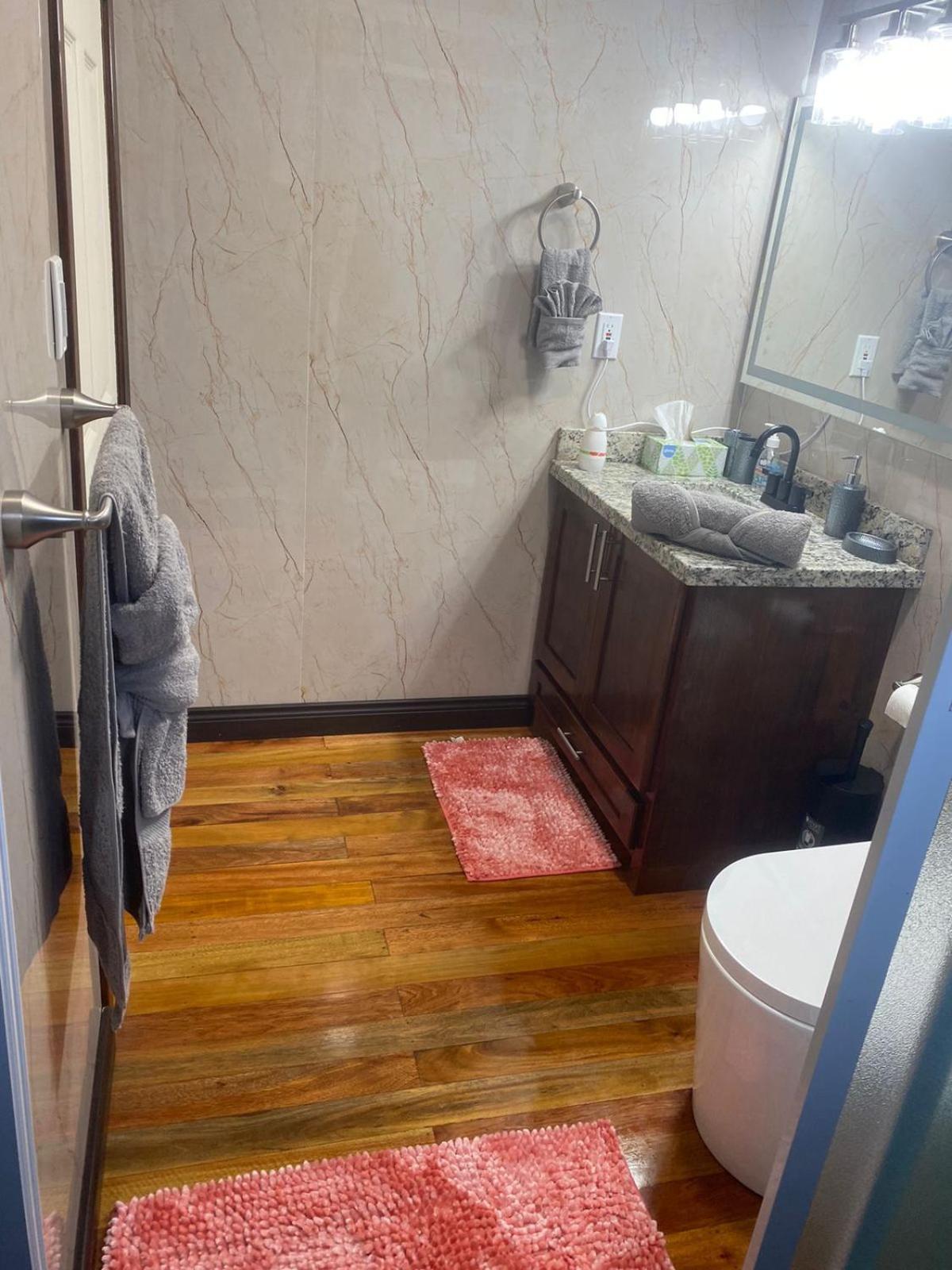 Hotel Howler Jungle Belize Belize City