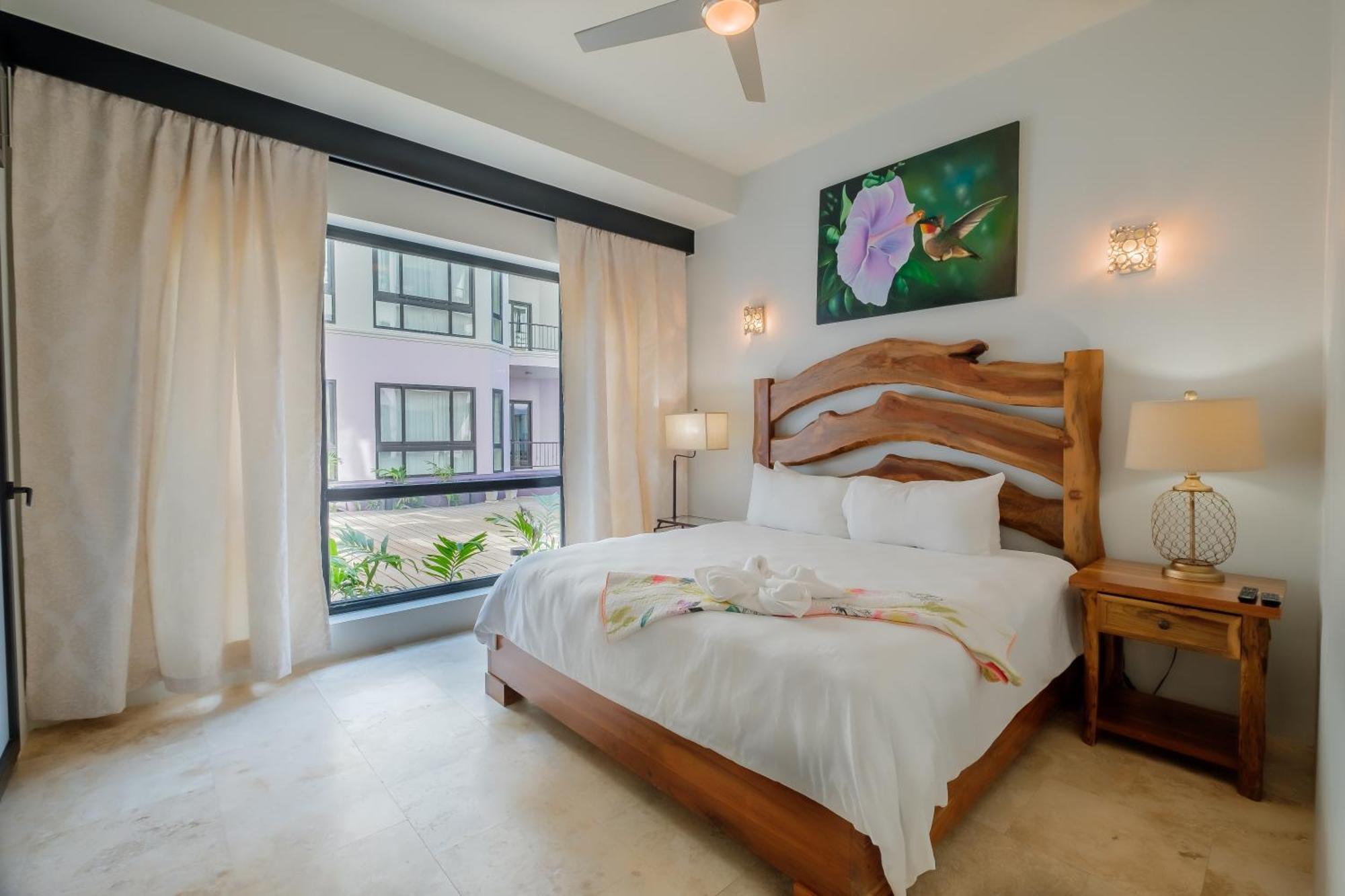 Hotel Diamante Beachfront 5*