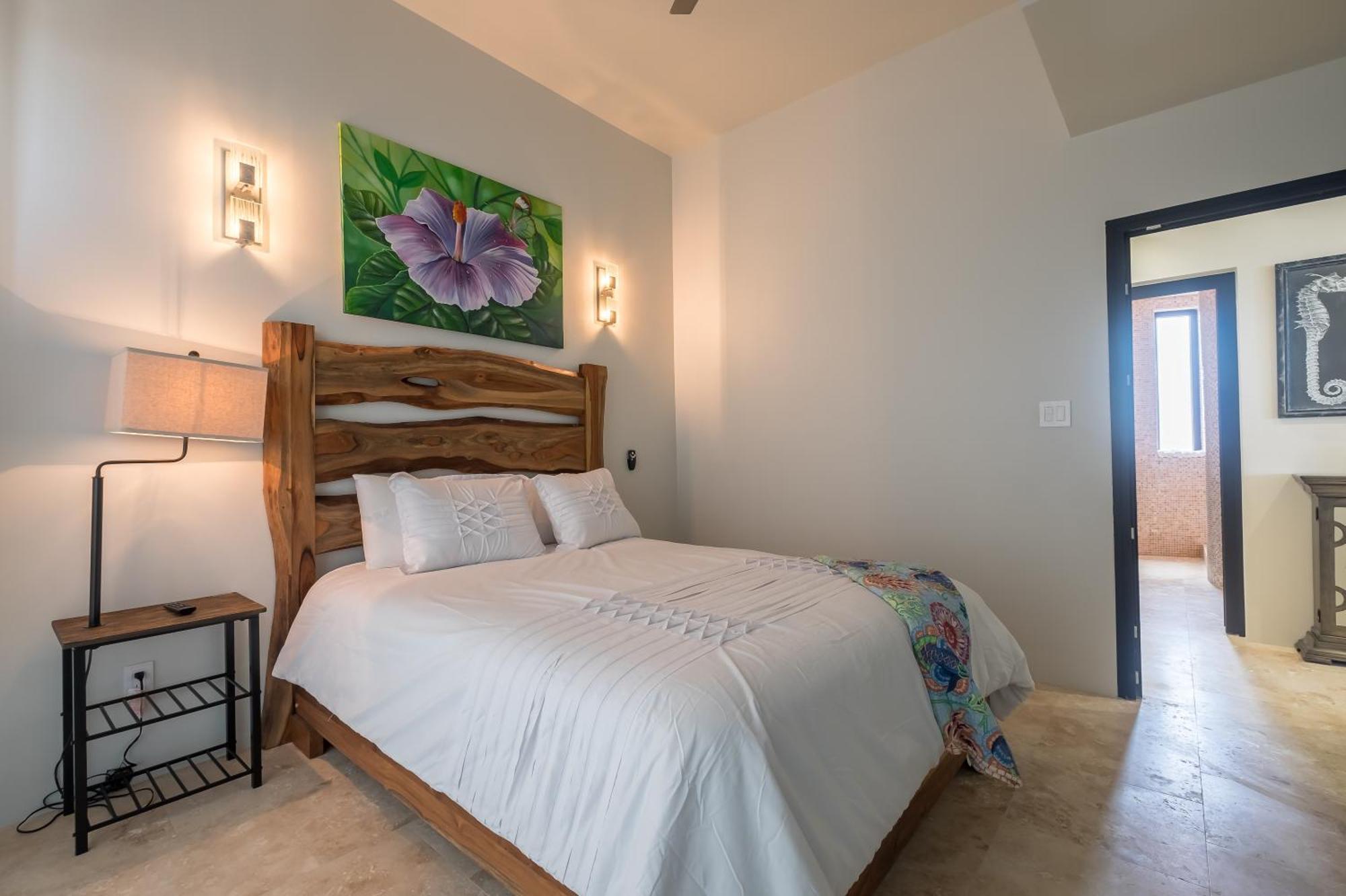 Hotel Diamante Beachfront 5*