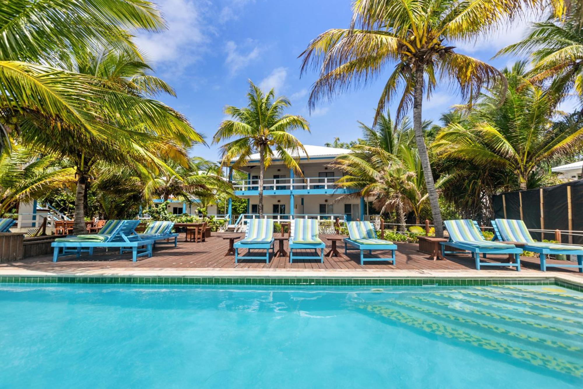 Beachside Gold Standard Certified Apartment *
