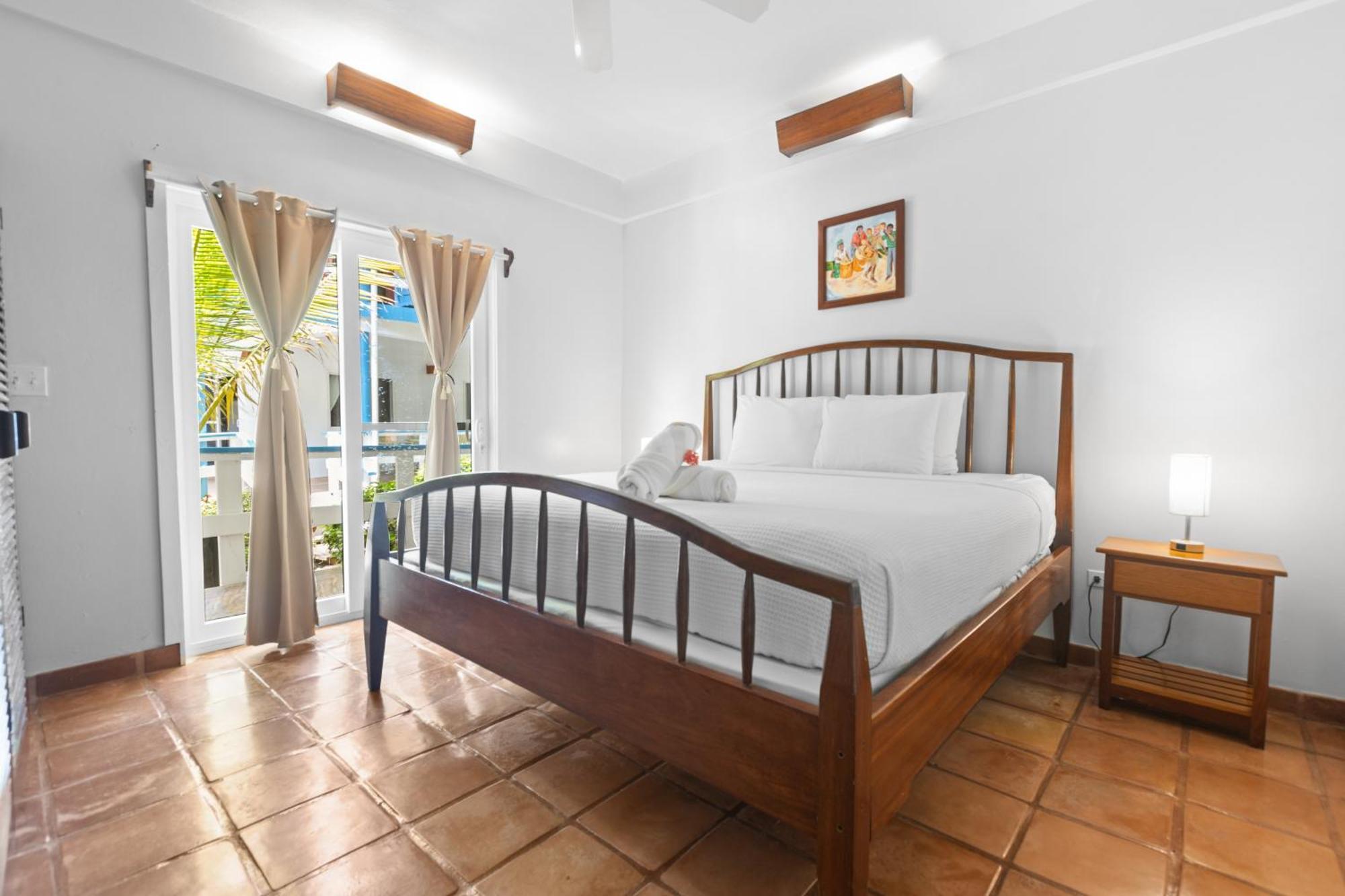 Beachside Gold Standard Certified Apartment *