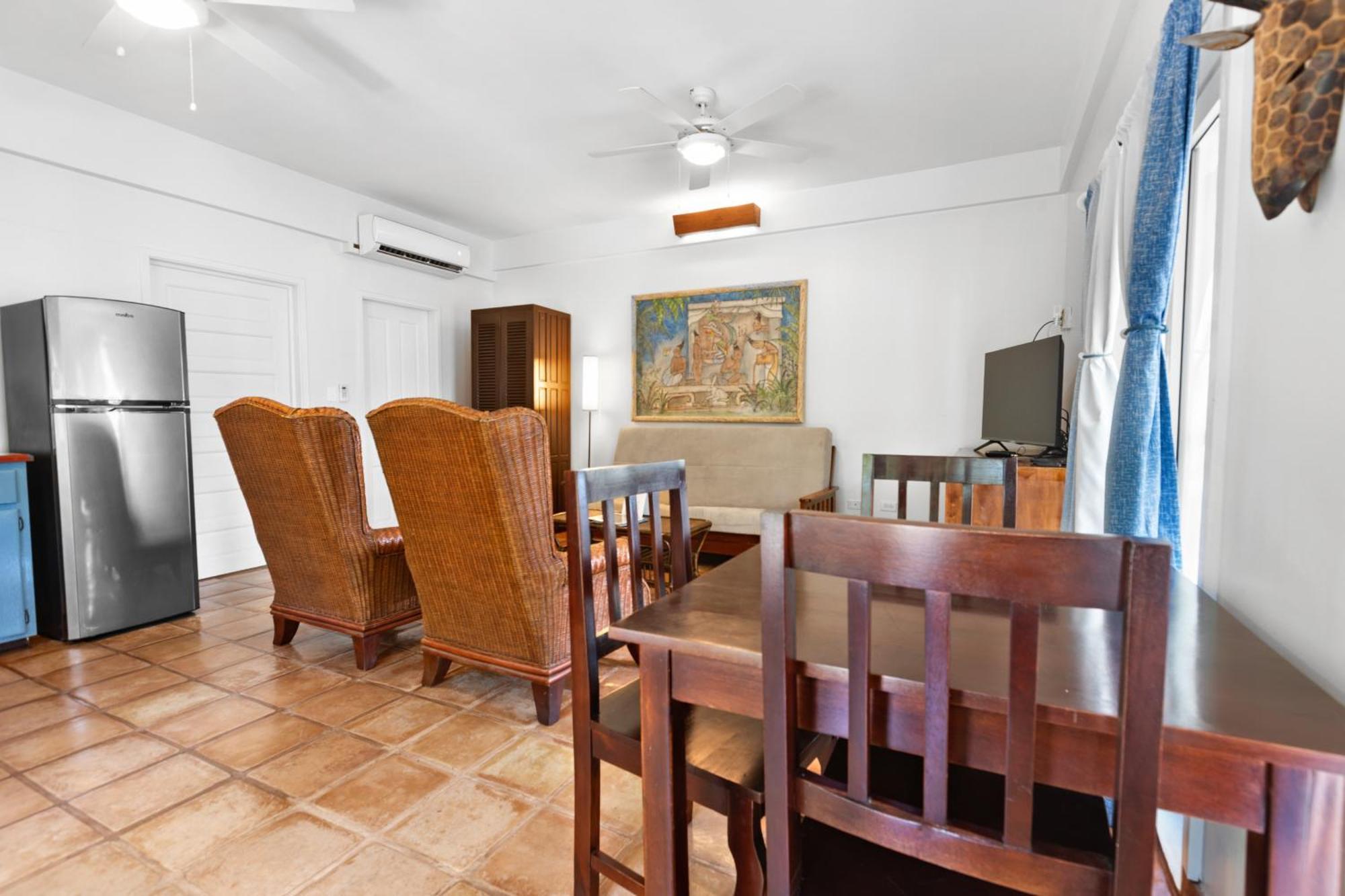 Beachside Gold Standard Certified Apartment Placencia