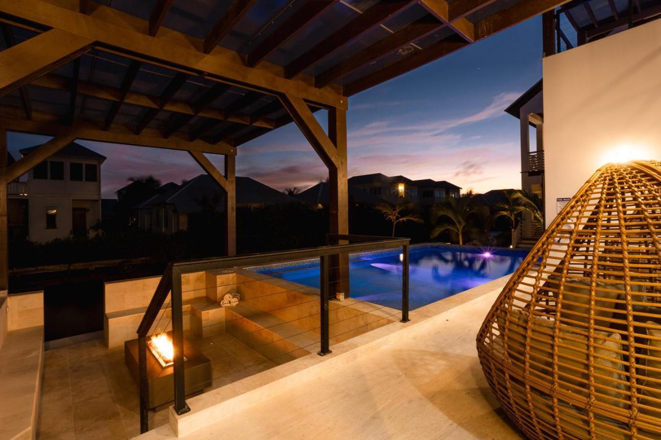 Villa Casa Bonita And Pool Club At Mahogany Bay *