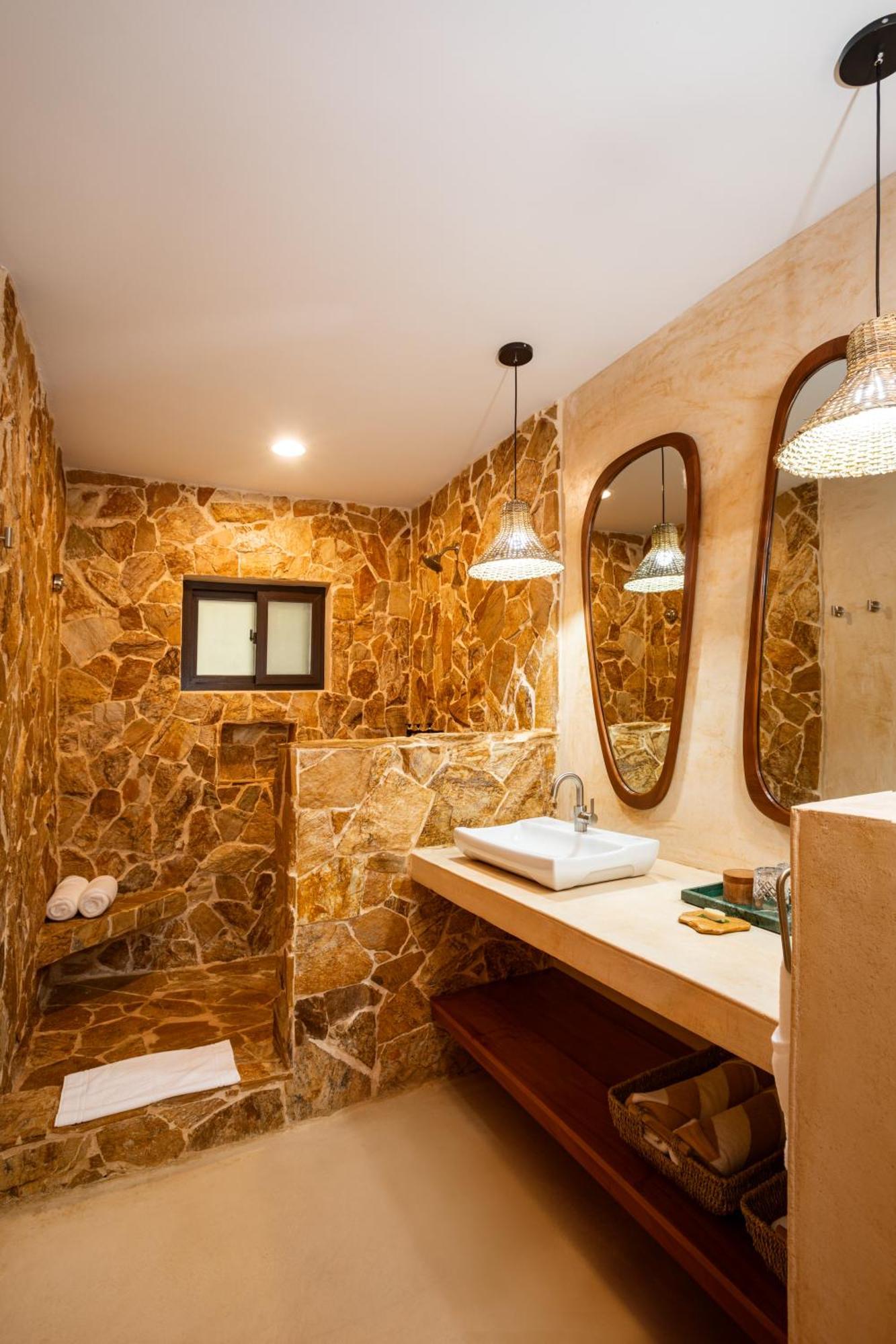 Kalimera Maya Beach