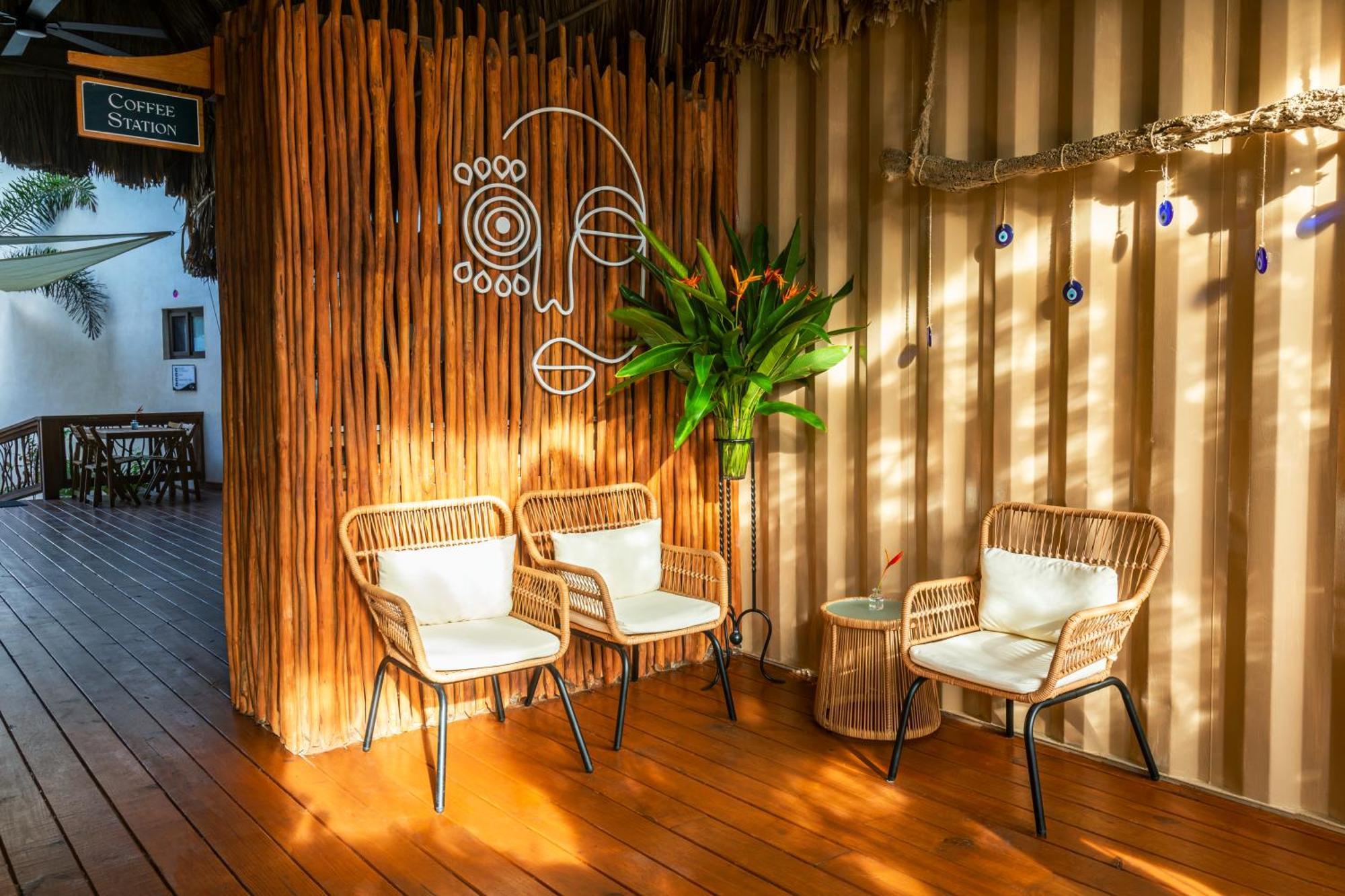 Kalimera Hotel 4*