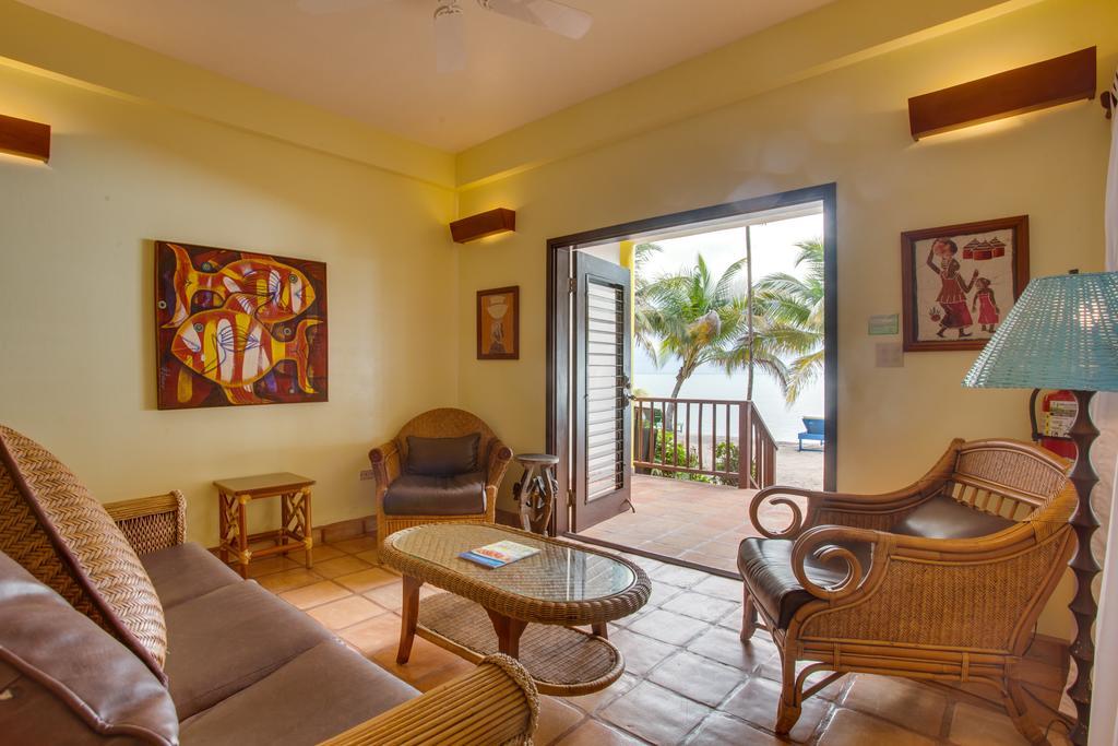 Robert's Grove Resort