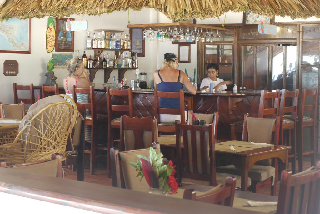 Green Parrot Beach Houses And *