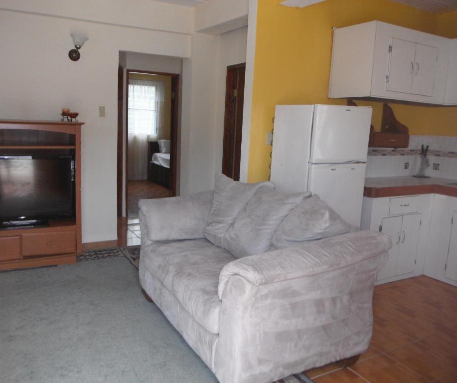 Elizabeth Place Guest house