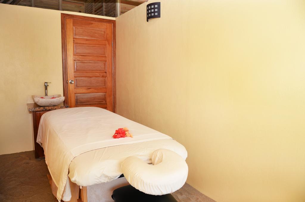 Robert's Grove 5* Placencia
