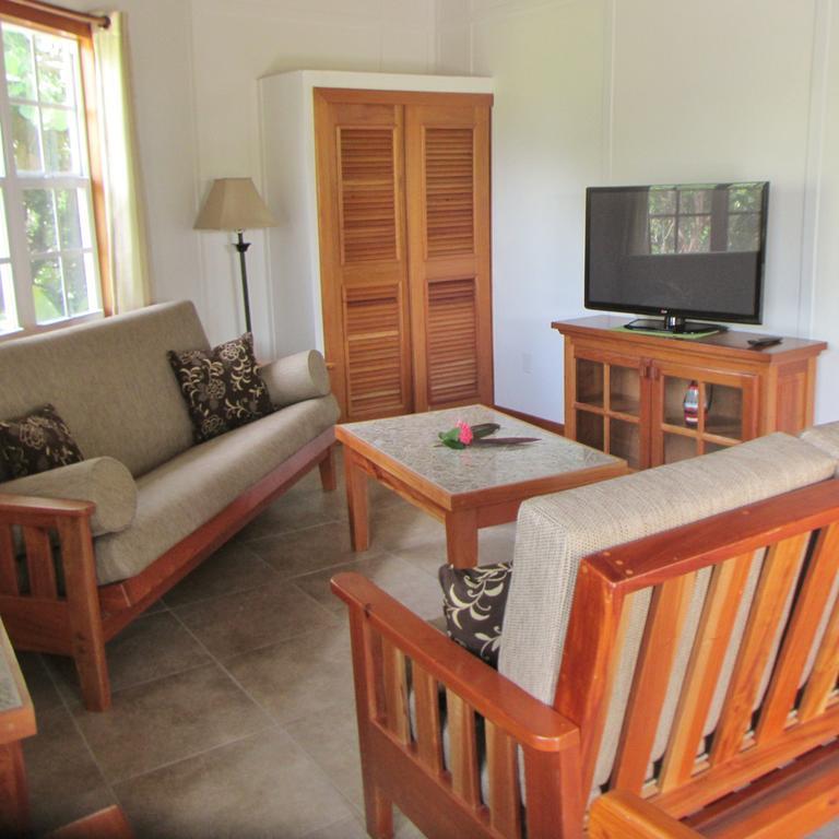 Cocotal And Hotel San Pedro (Ambergris Caye)