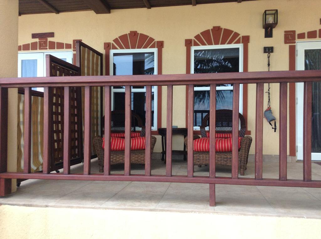 Belizean Nirvana Placencia