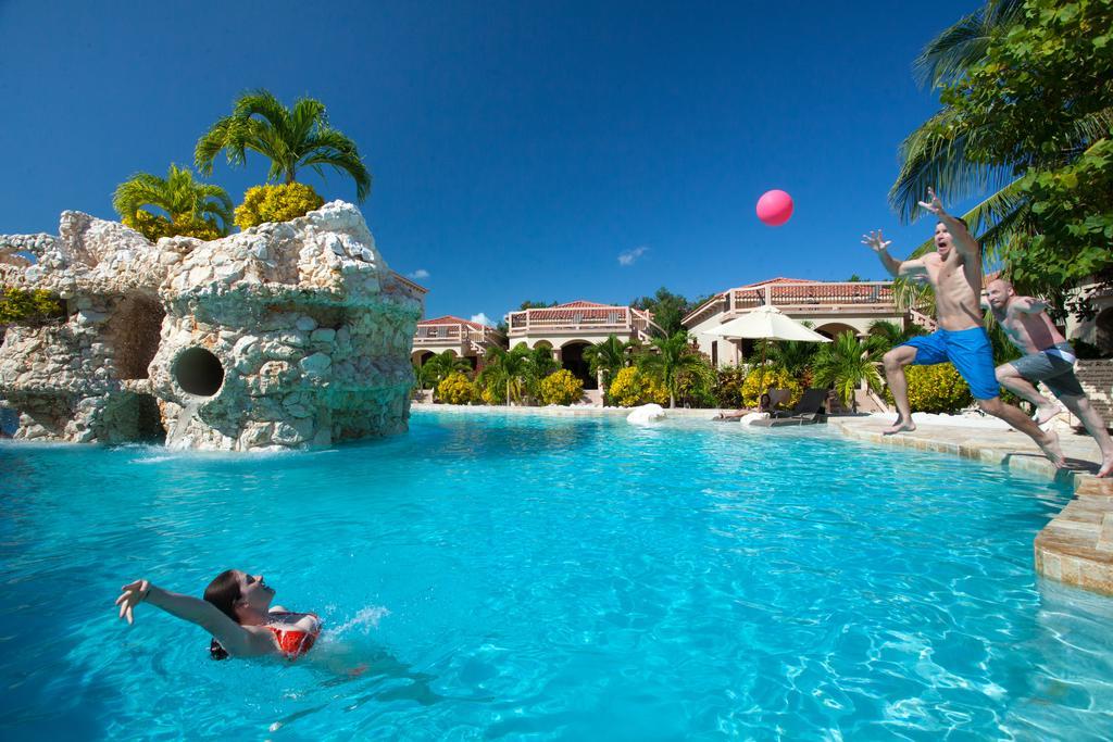 Coco San Pedro (Ambergris Caye)