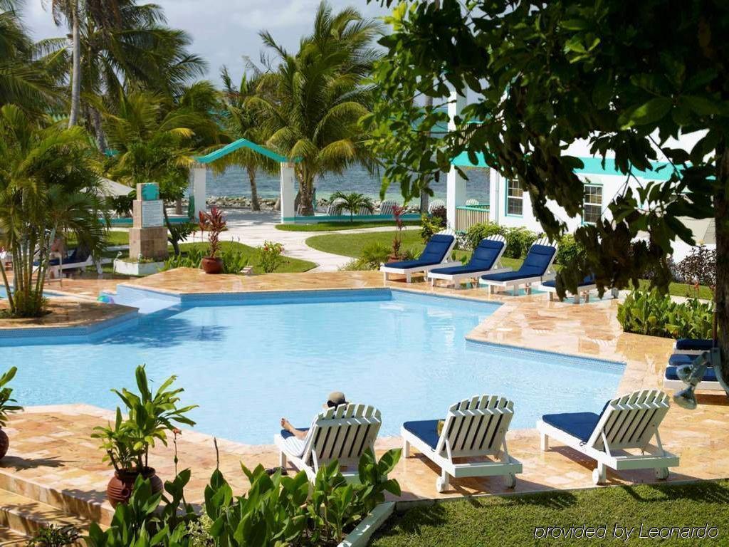 Banyan Bay Hotel