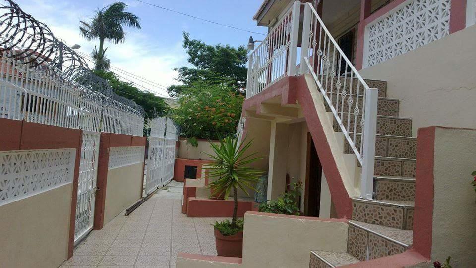 Guest house Sea Breeze *