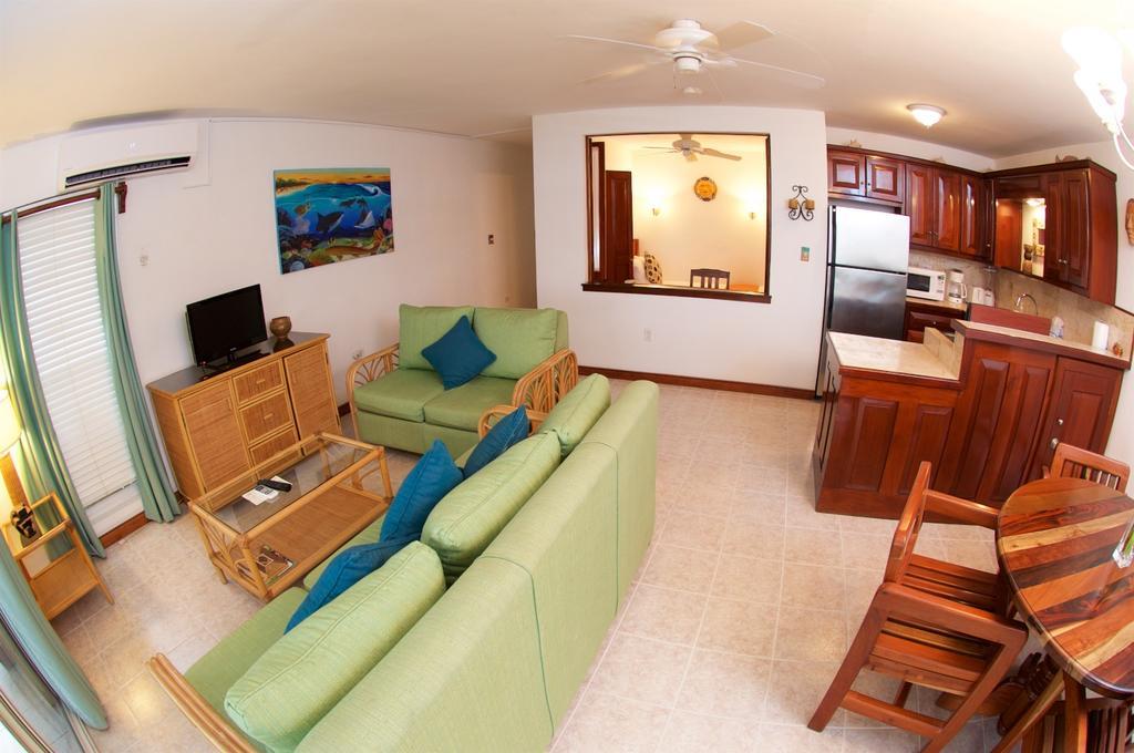 The Palms Oceanfront Aparthotel
