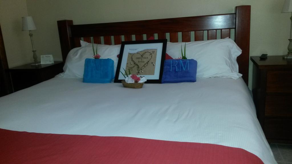 Aparthotel The Palms Oceanfront 3*