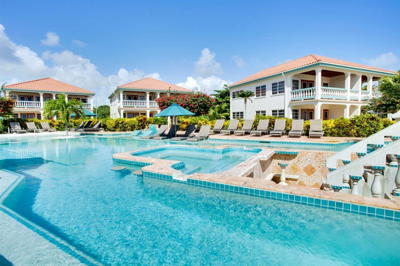 Resort Belizean Shores