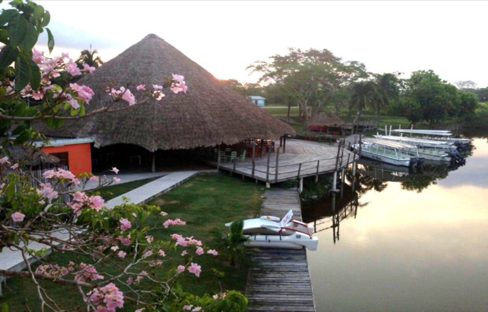 Hotel Lamanai Landings And Marina Orange Walk Town