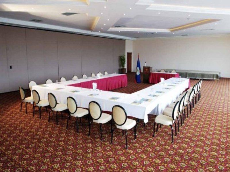 Hotel Ramada By Wyndham Princess Belize Belize City
