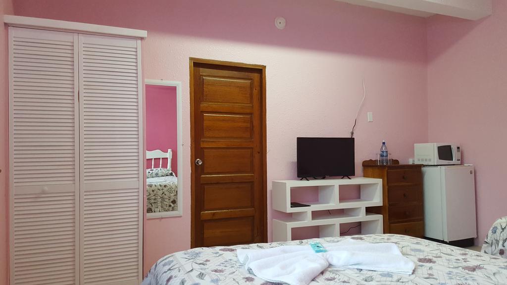 Hotel Anchorage Caye Caulker