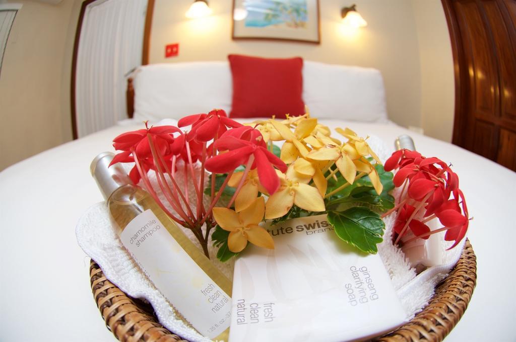 The Palms Oceanfront Aparthotel
