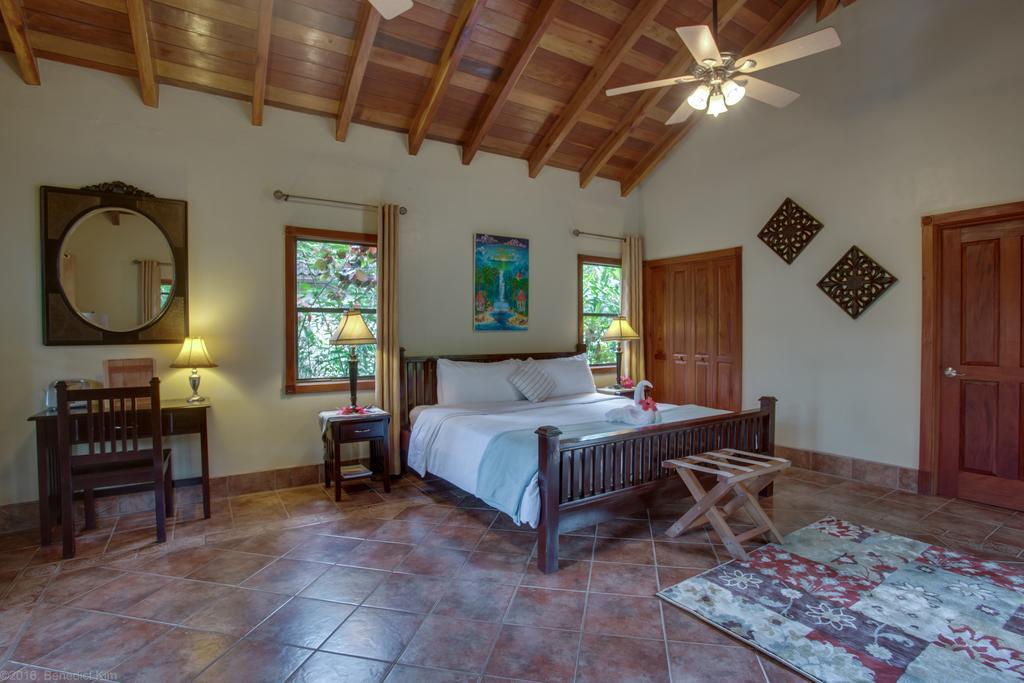 Resort Mystic River San Ignacio