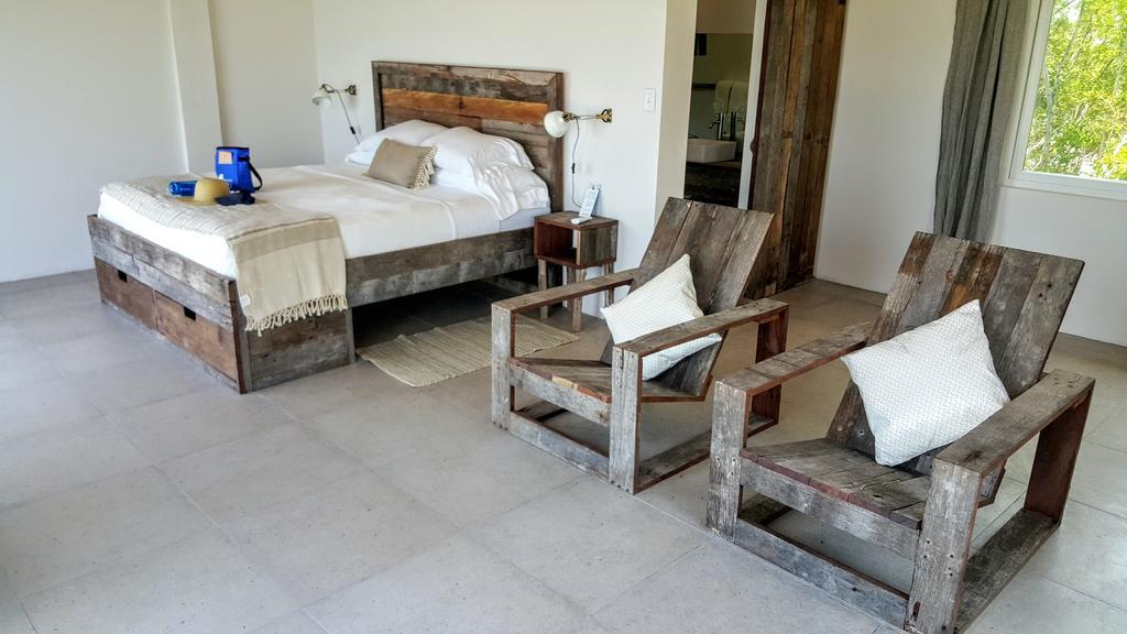 Thatch Caye A Muy'ono Resort