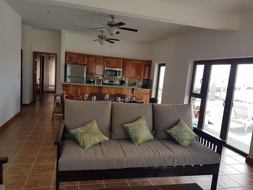 Casas De La Caye *