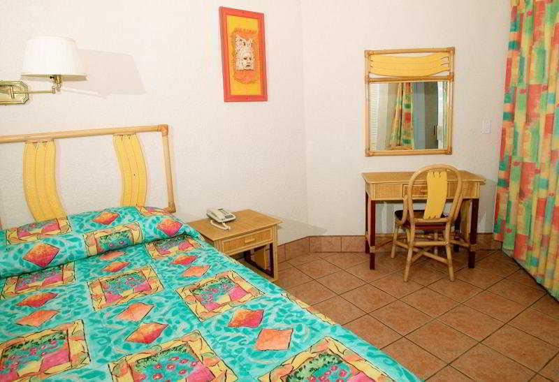 Banana 3* San Pedro (Ambergris Caye)