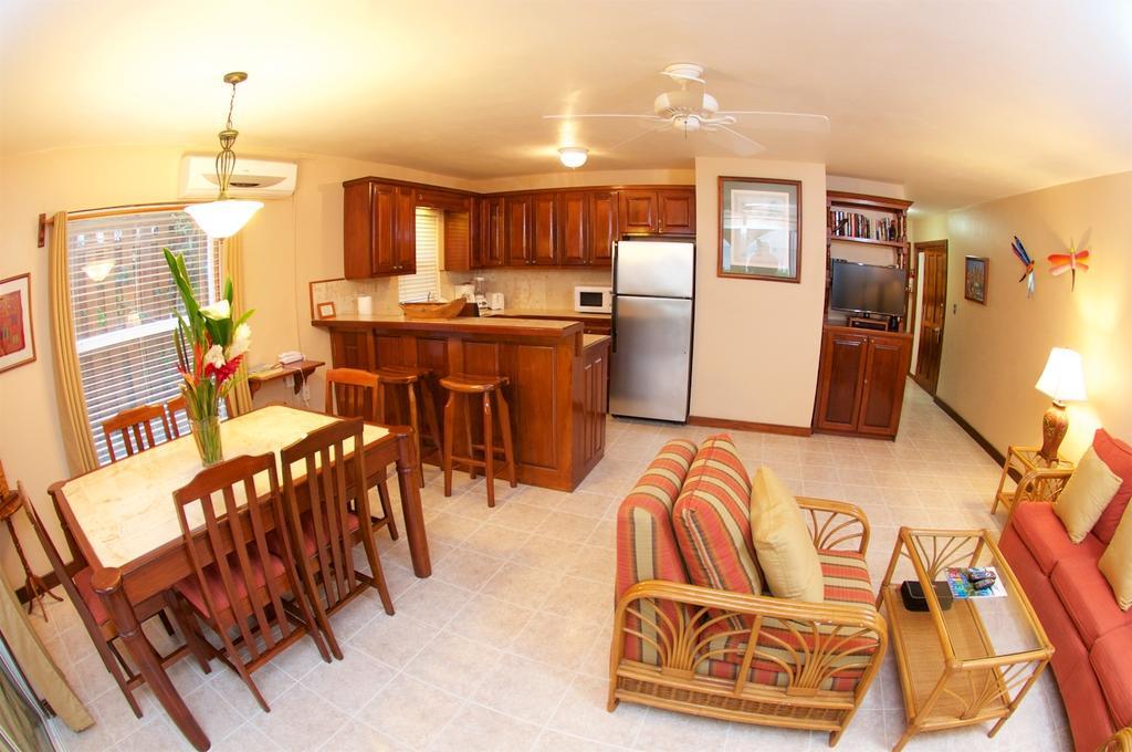 Aparthotel The Palms Oceanfront 3*