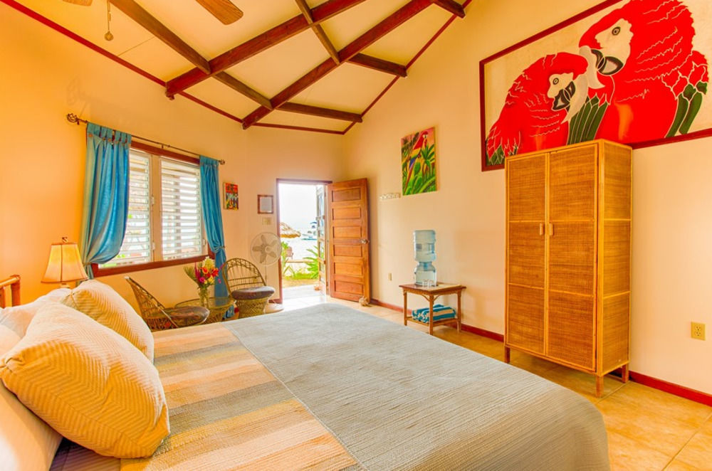 Beaches And Dreams Boutique Placencia