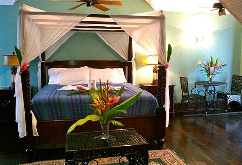 Resort Mahogany Hall Luxury Boutique San Ignacio