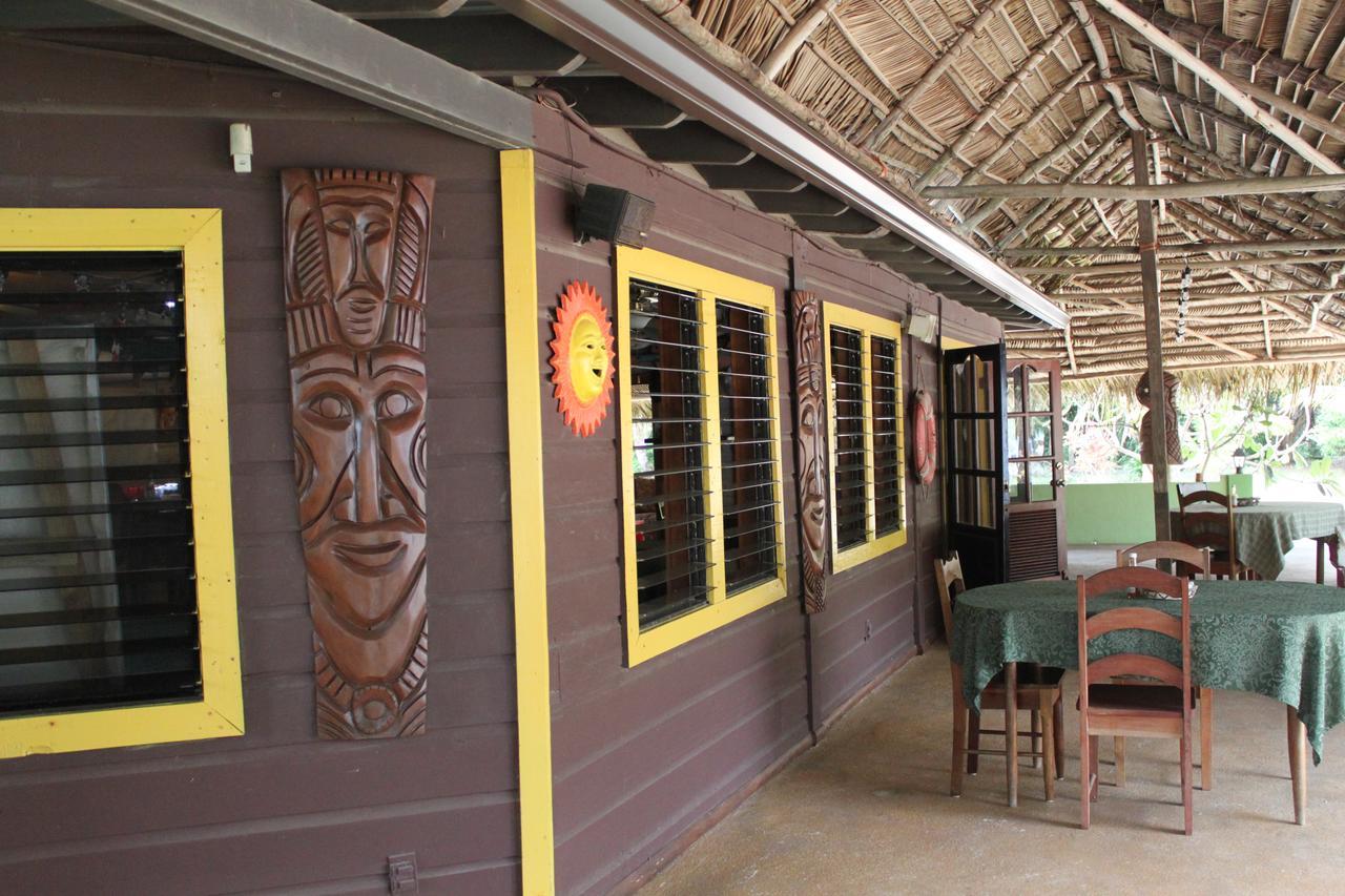 Lost Reef Lodge *