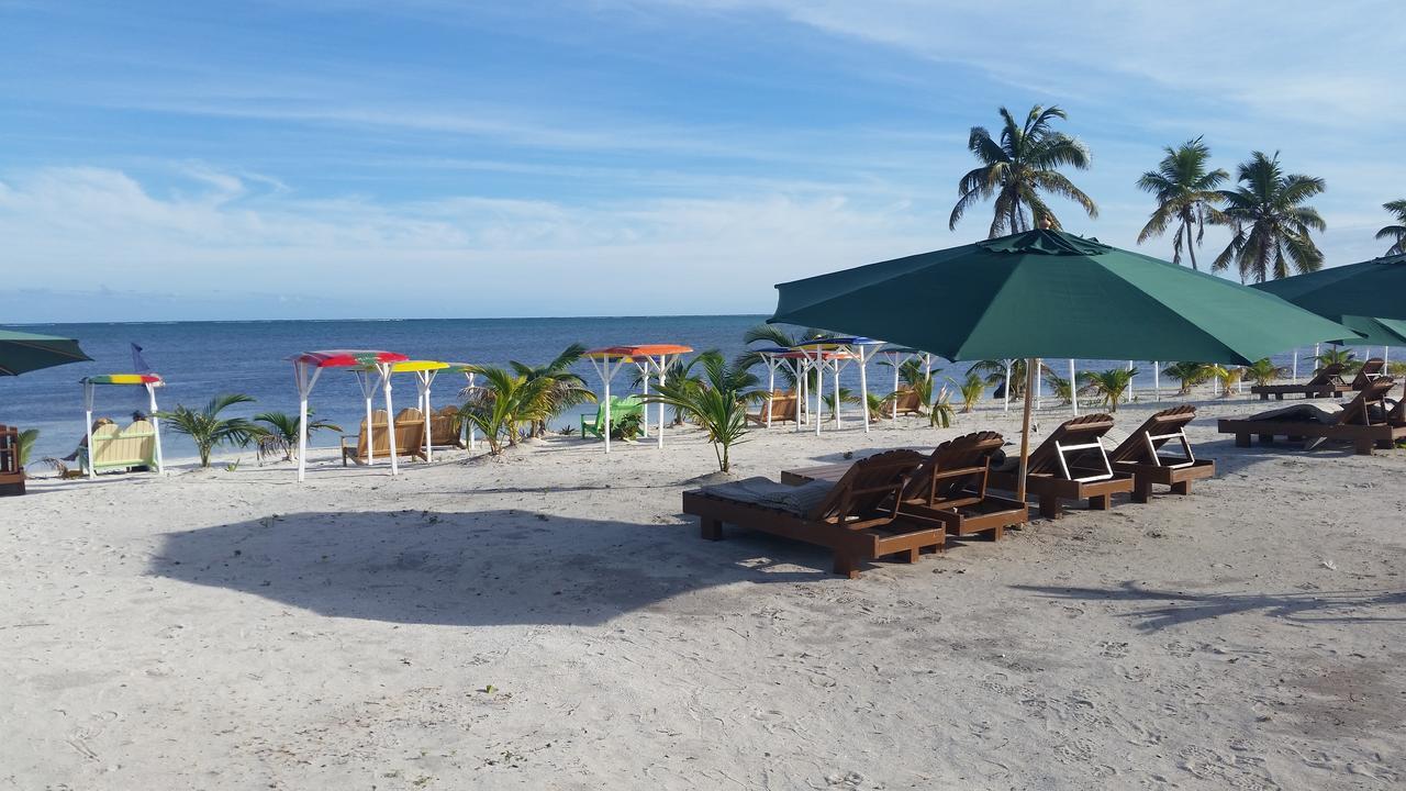 Royal Caribbean San Pedro (Ambergris Caye)