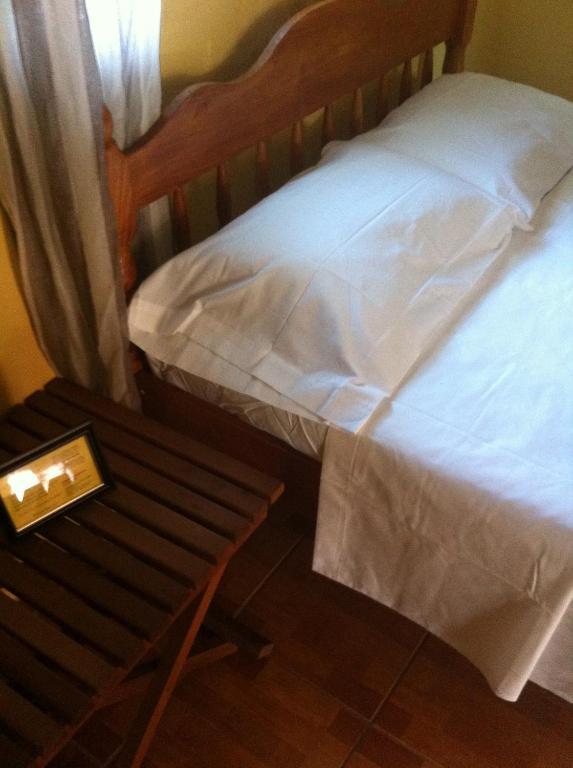 Elizabeth Place * Belize City