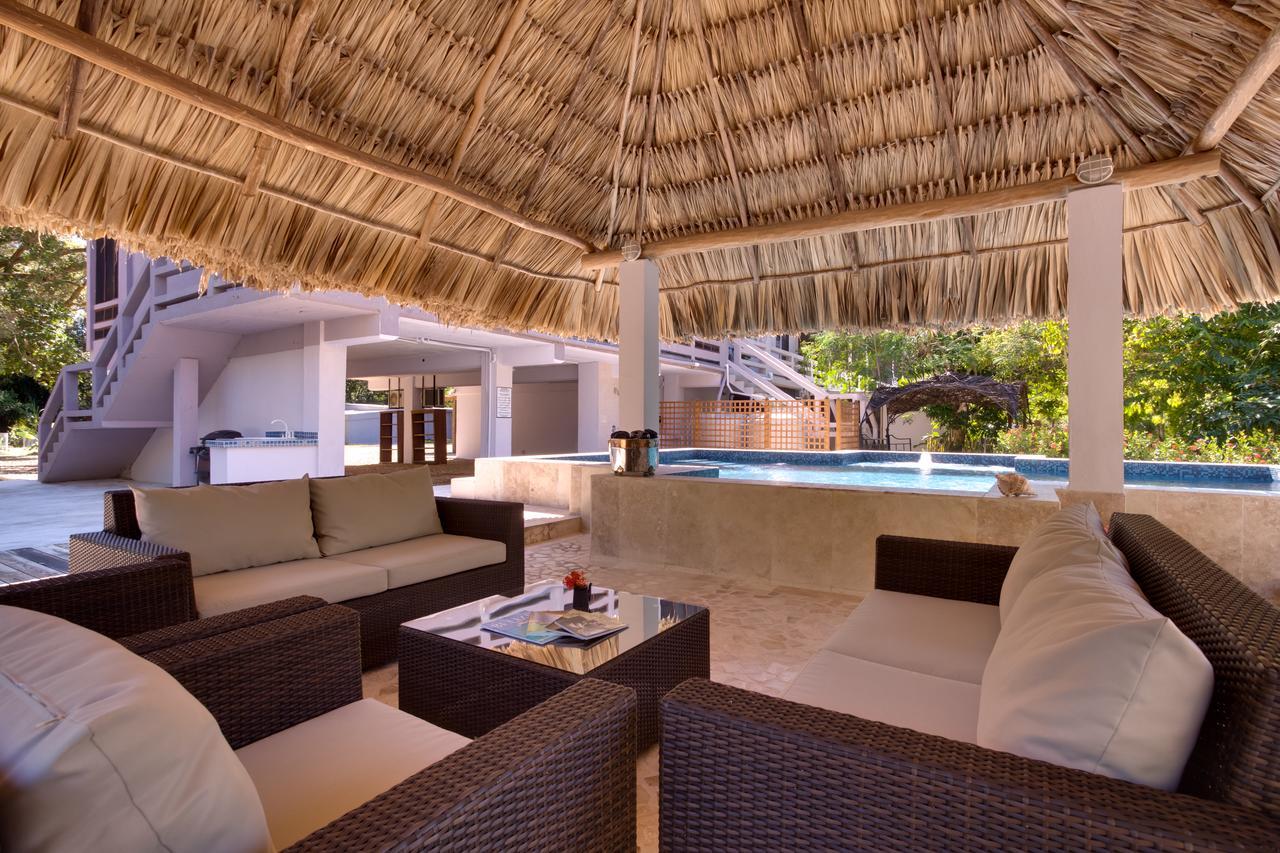 Bayshore Bijou Suites Guest house Maya Beach