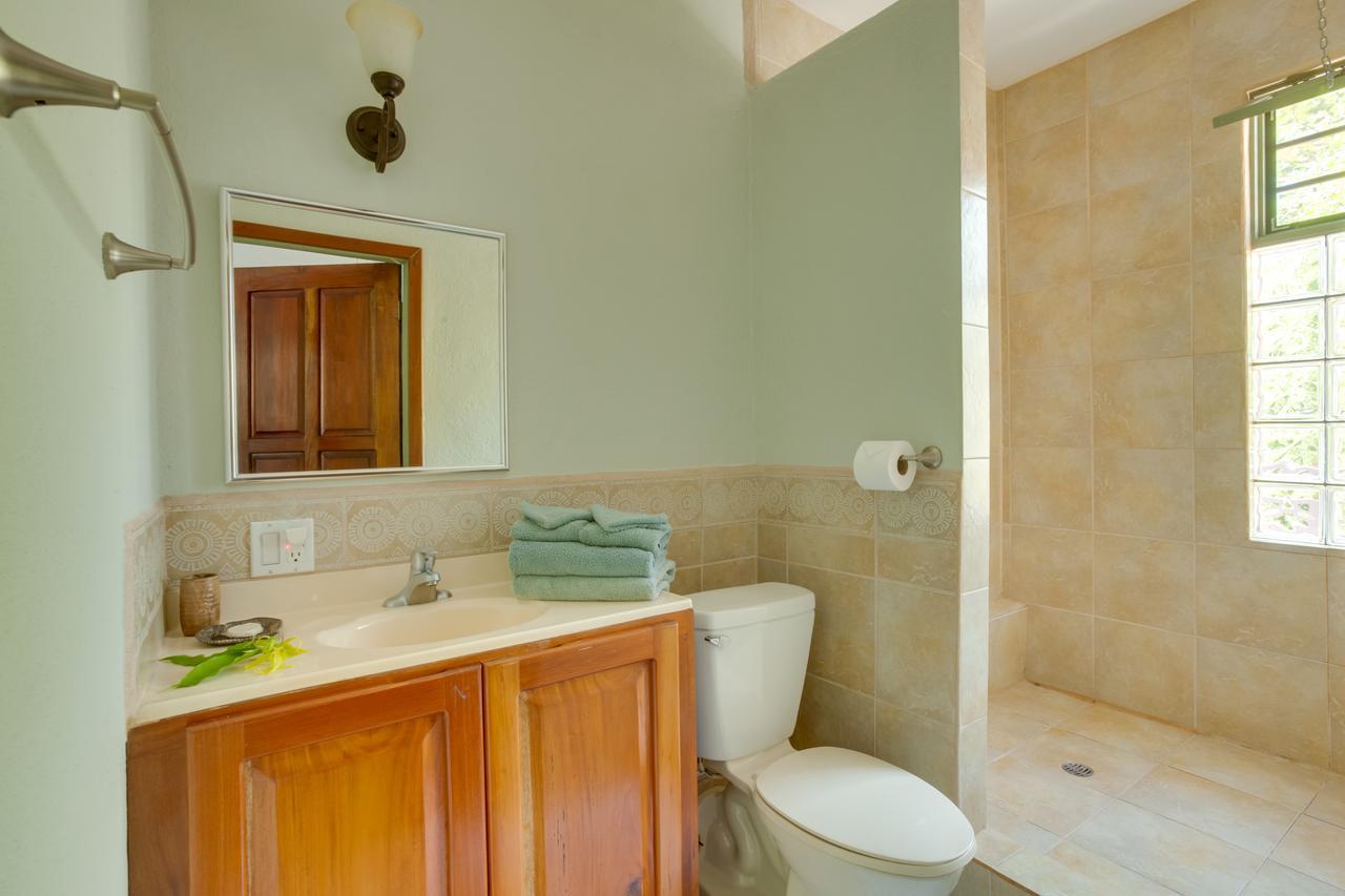 Bayshore Bijou Suites * Maya Beach