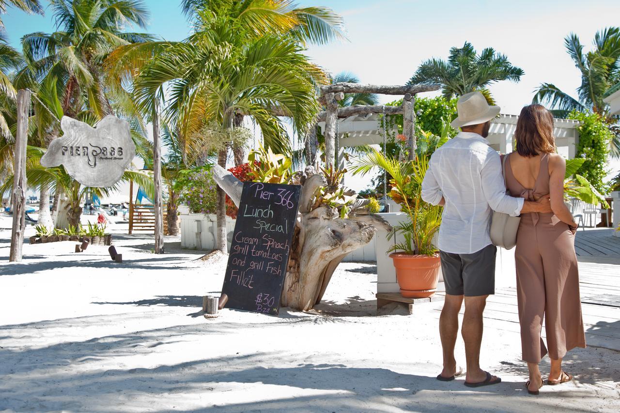 Hotel Banyan Bay