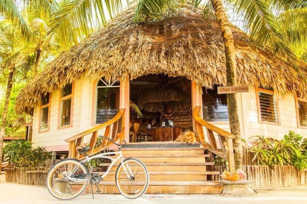 Thatch Caye A Muy'ono Hopkins