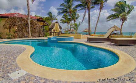 Beaches And Dreams Boutique Placencia