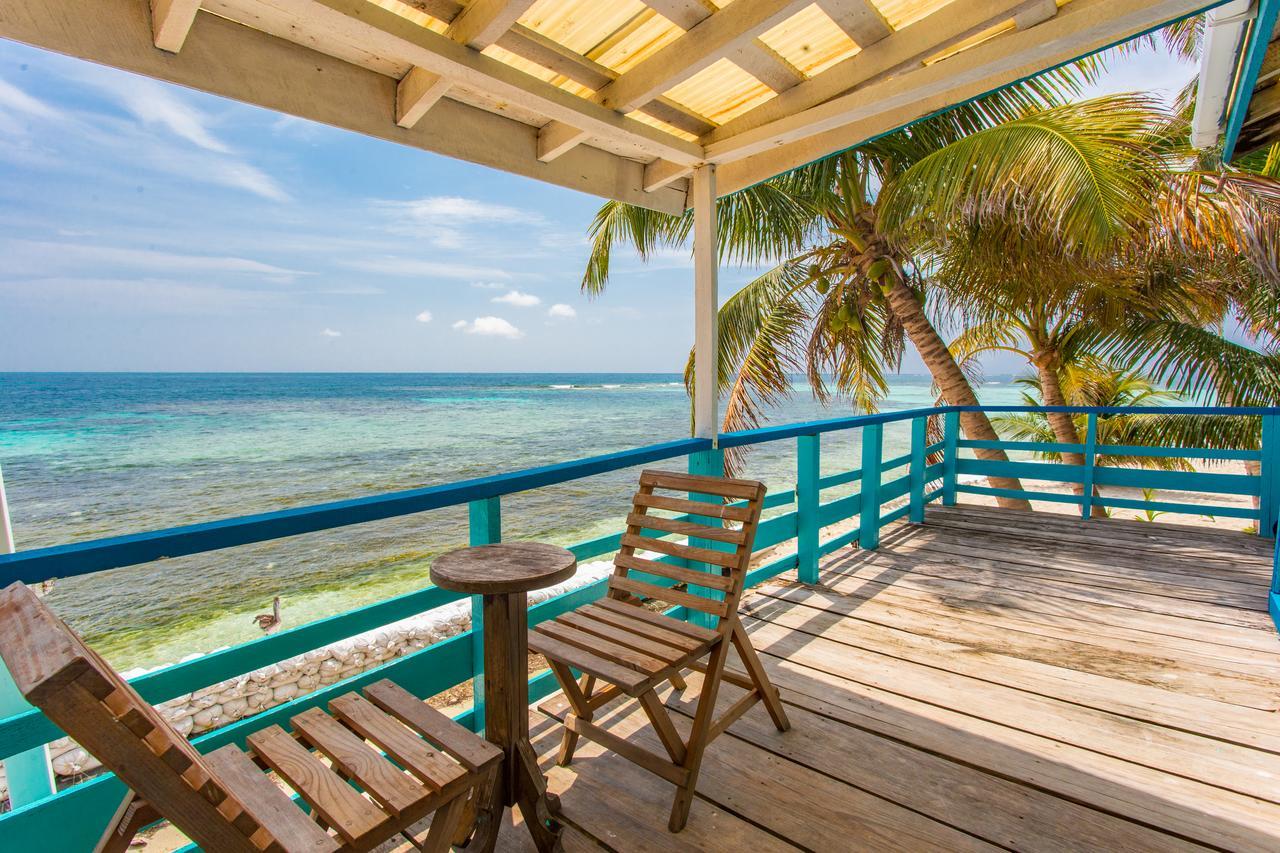 Ranguana Caye Hotel