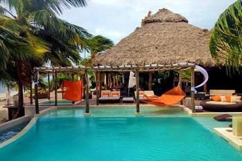 El Secreto Resort