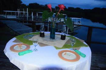 Hotel Lamanai Landings And Marina 3*