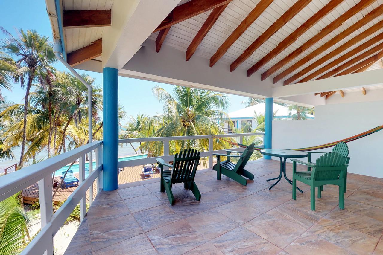 Apartment #22 @ Beachside *