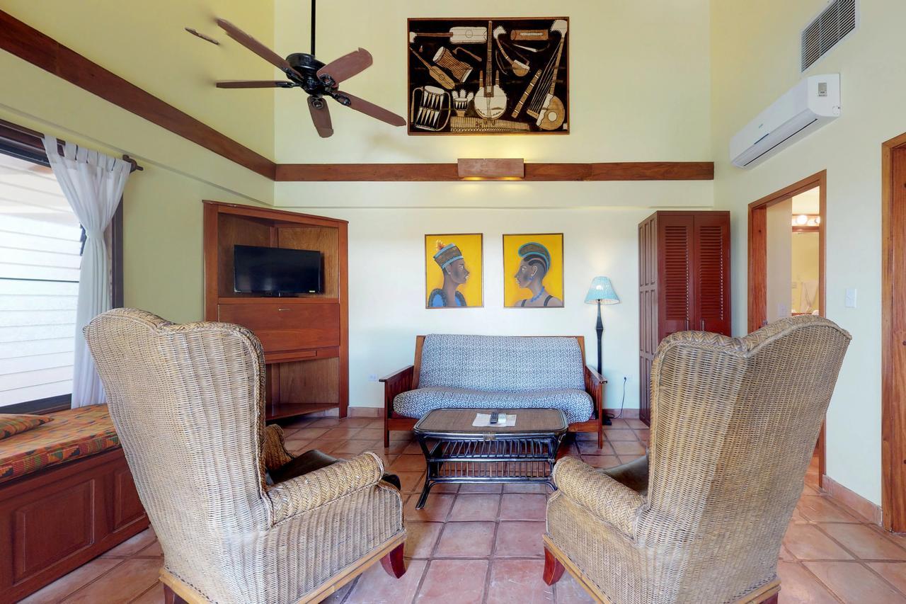 Apartment #22 @ Beachside *