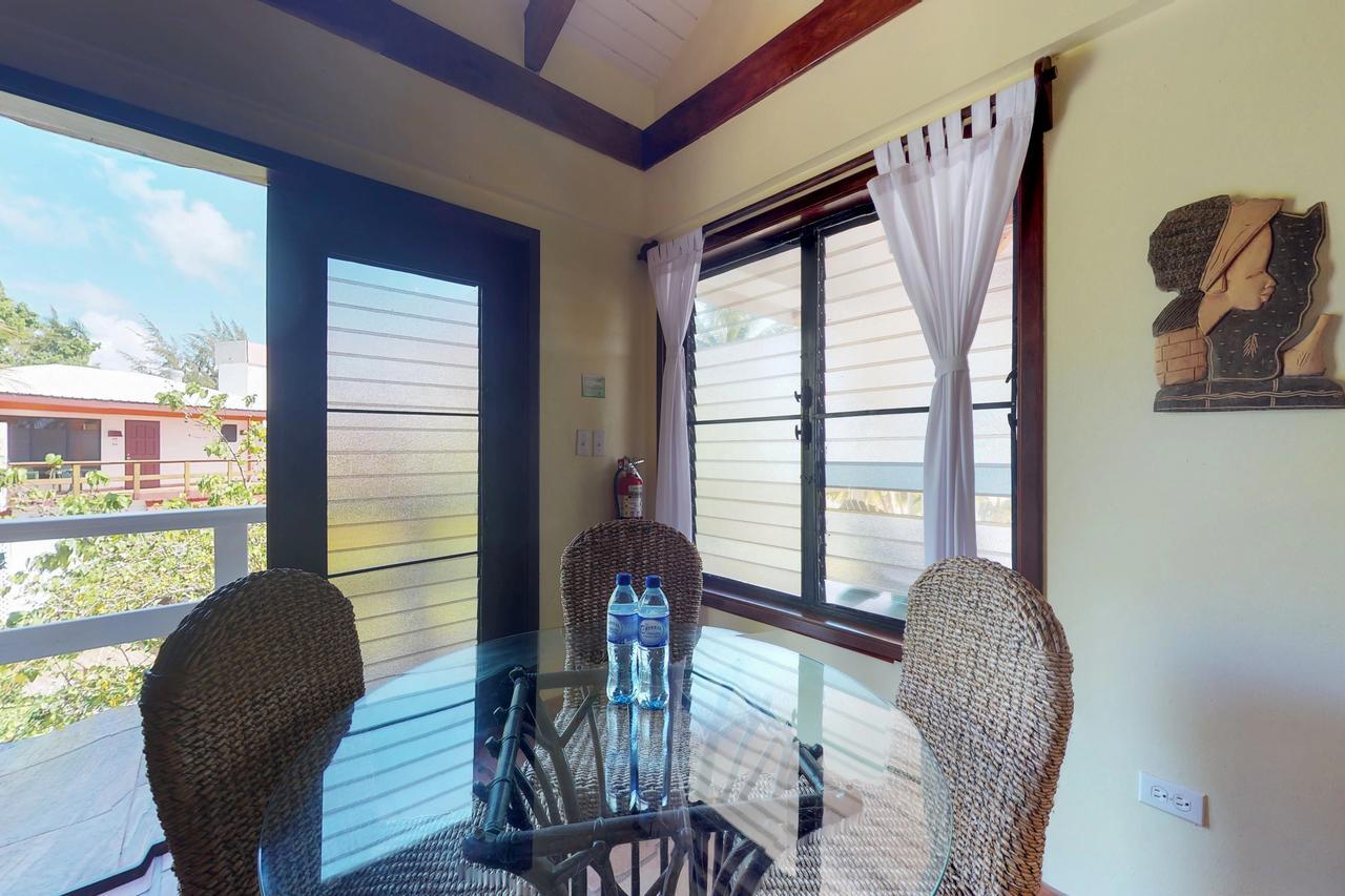 Apartment #22 @ Beachside *