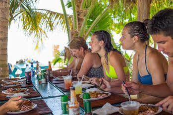 Hotel Ranguana Caye 3*