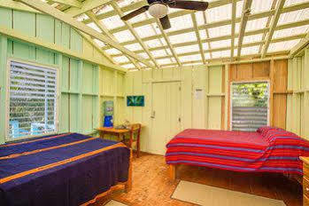 Hotel Ranguana Caye 3*