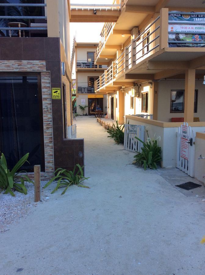 Popeye's Beach San Pedro (Ambergris Caye)