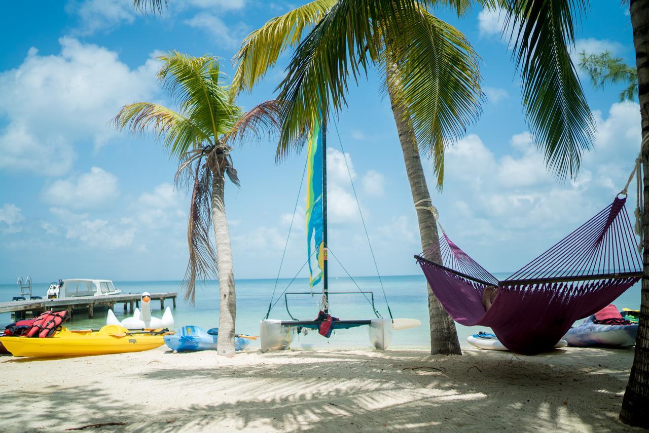 Thatch Caye A Muy'ono 5* Hopkins
